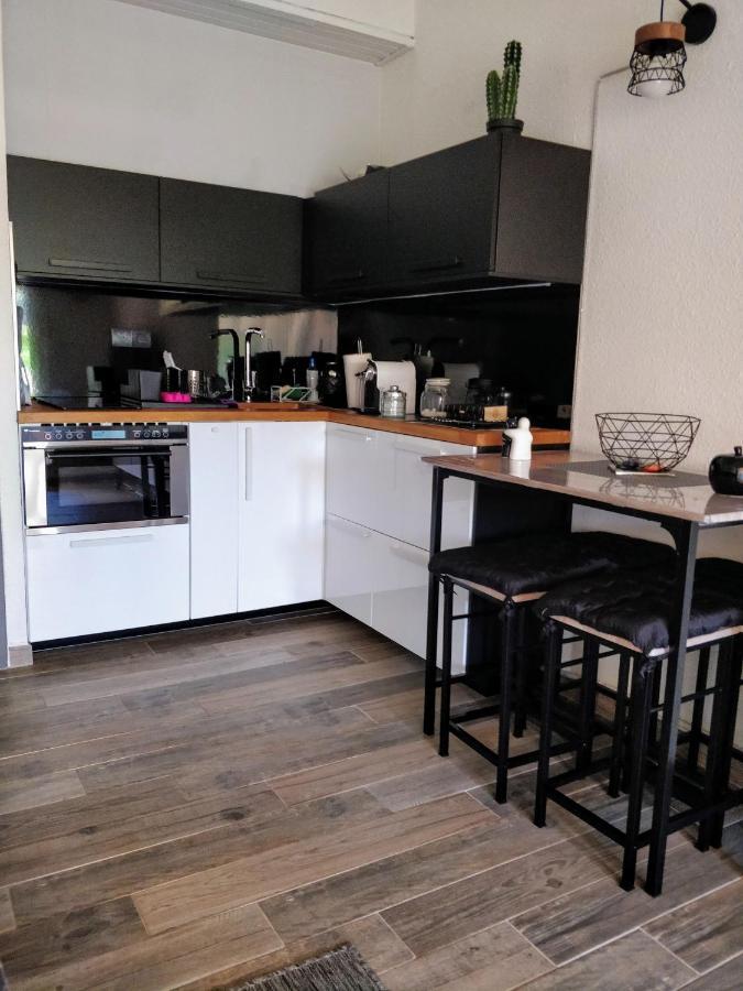 Résidence le neptuna T2 direct plage wifi clim Agde Extérieur photo