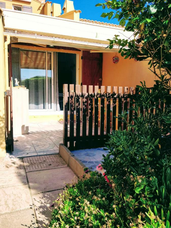 Résidence le neptuna T2 direct plage wifi clim Agde Extérieur photo