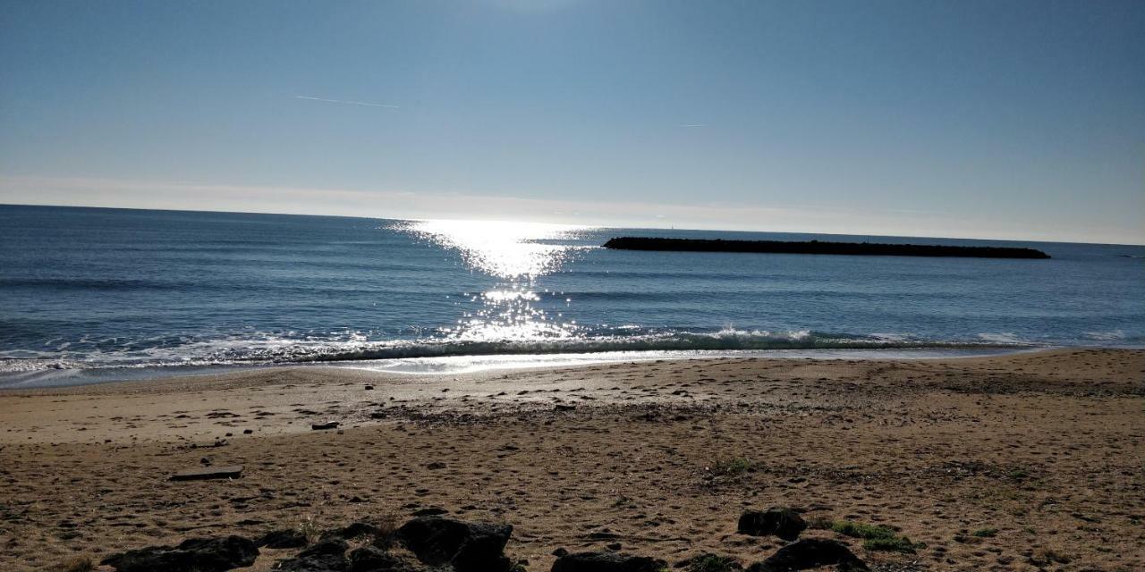 Résidence le neptuna T2 direct plage wifi clim Agde Extérieur photo